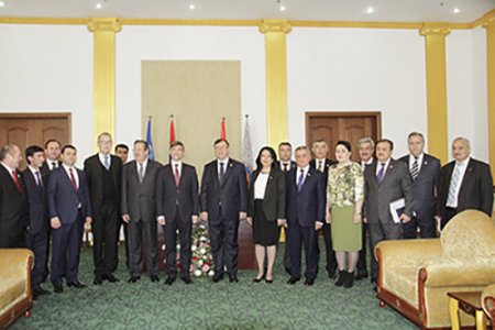 Ведущие политические партии Таджикистана и России подписали Соглашение о сотрудничестве